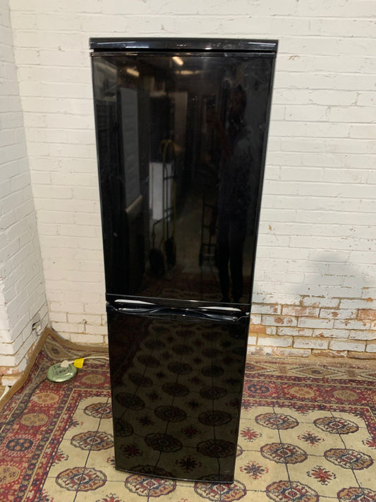 HotPoint Tall Black Fridge Freezer