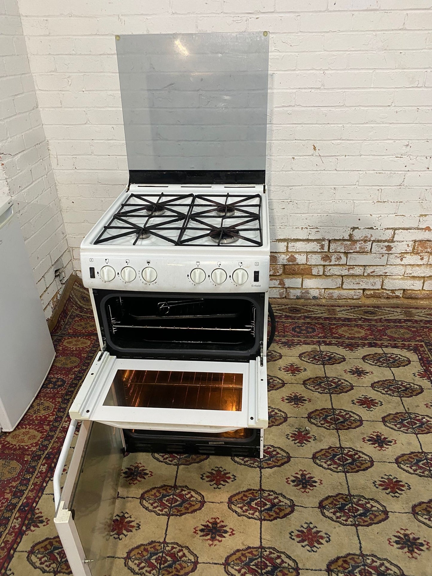 55CM Belling Gas Cooker With Oven/Grill For Sale