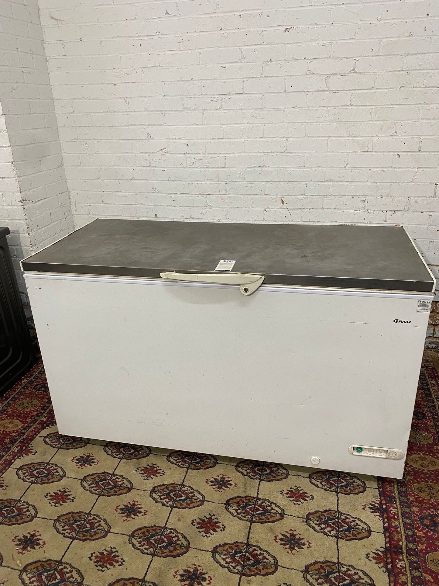 Gram Large 530L Commercial Chest Freezer For Sale