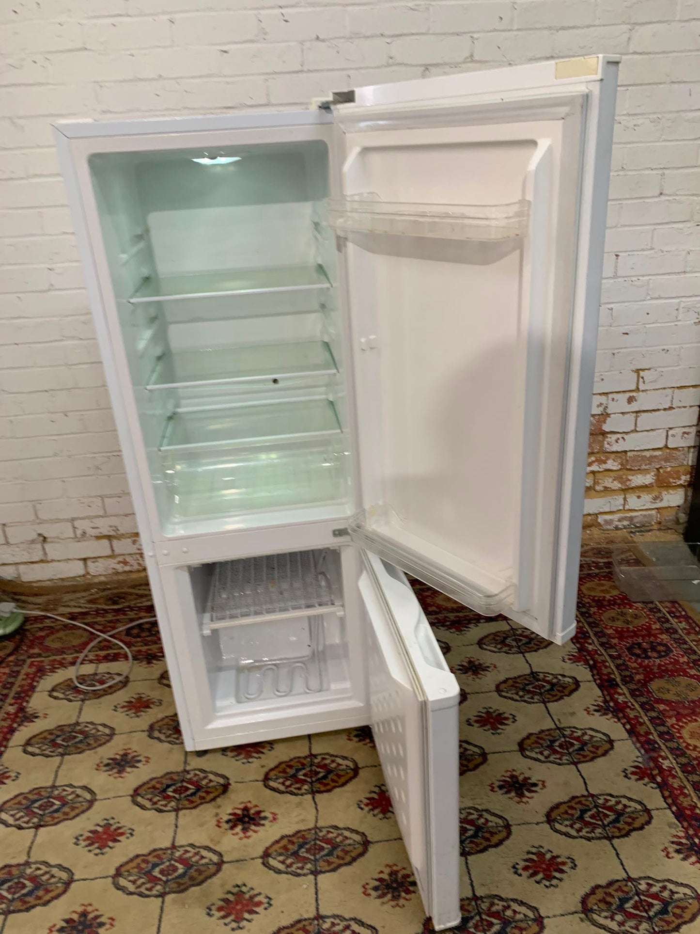 KFG Medium Size Fridge Freezer For Sale