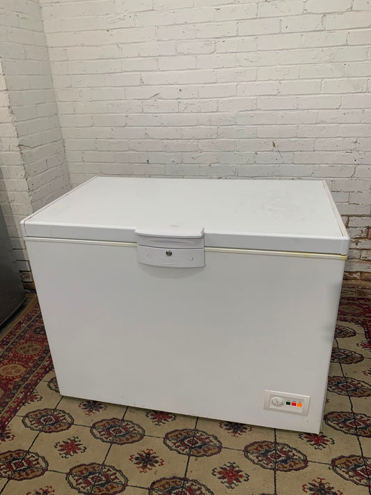 320L Beko Commercial  Chest Freezer For Sale