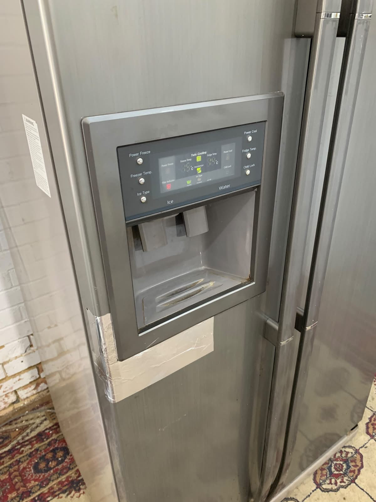 Samsung Ice-maker Water Dispenser American Fridge Freezer