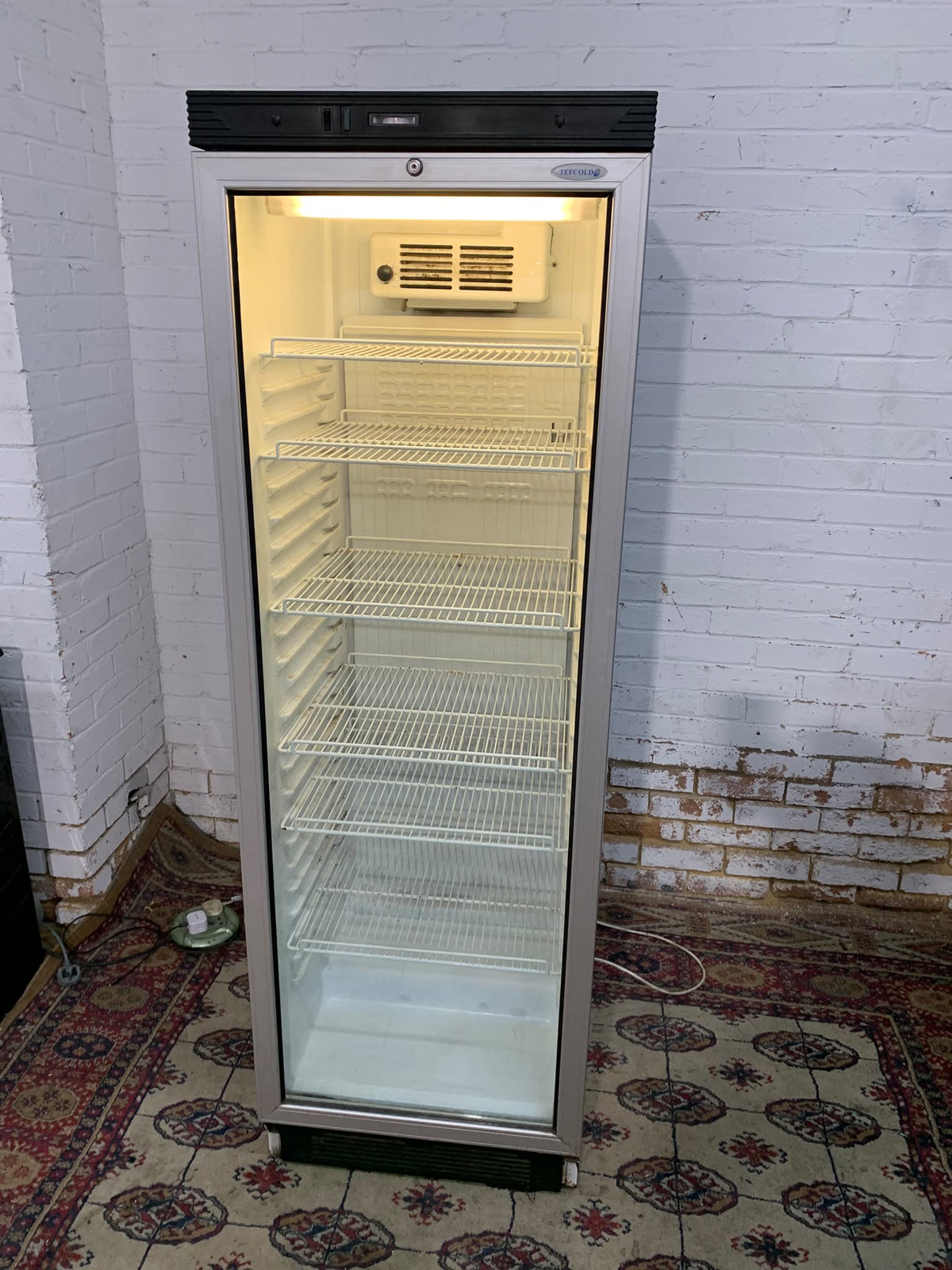 TopBrand TefCold Commercial Standing Drinks Fridge