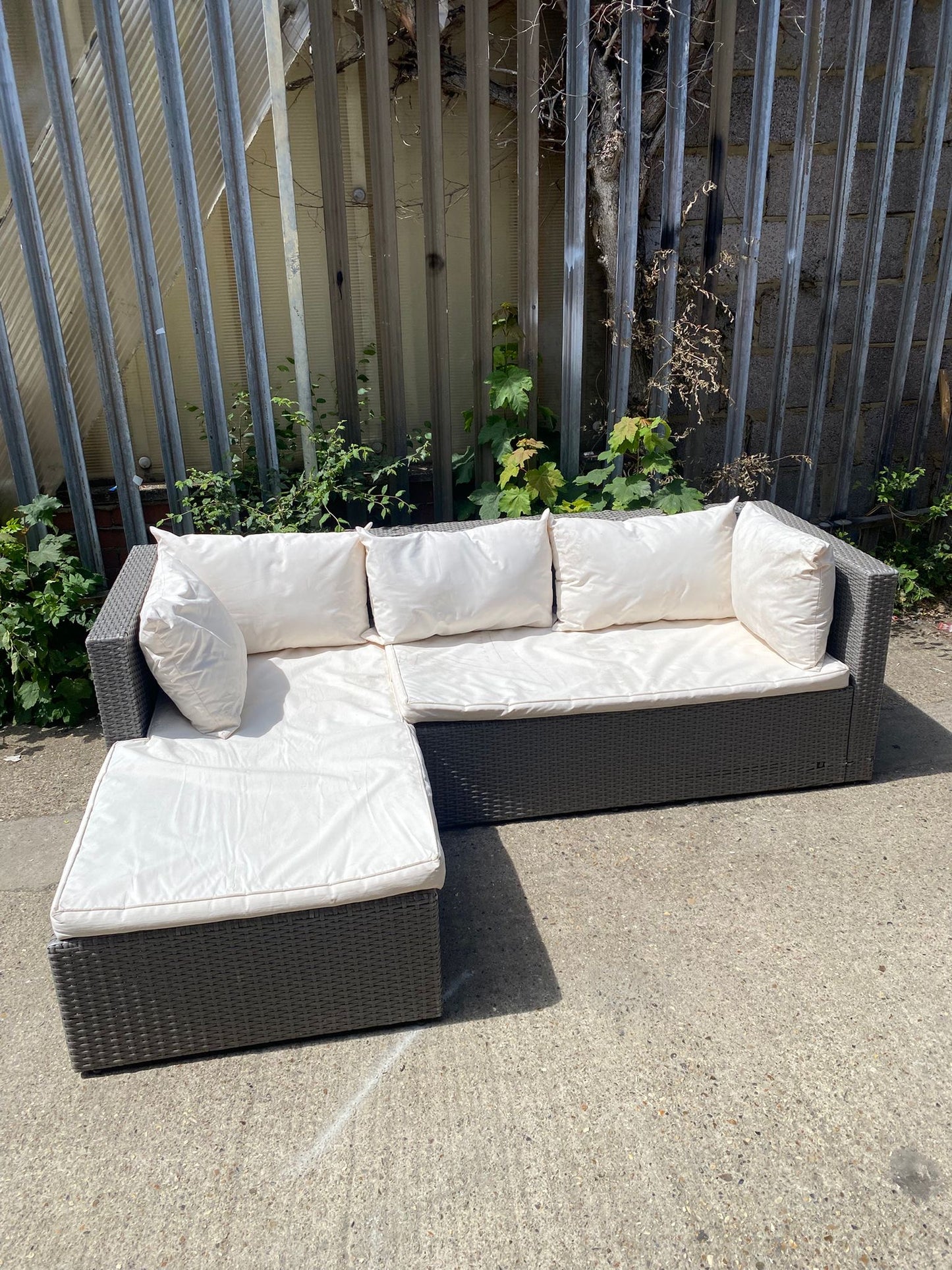GardenLine Rattan Sofa Cushions For Sale