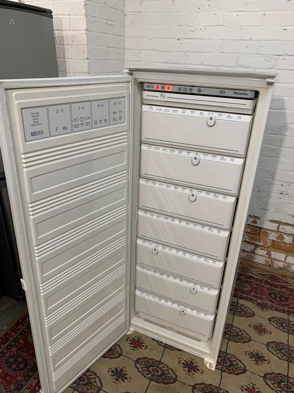 TopBrand Miele 8Drawers Standing Freezer For Sale