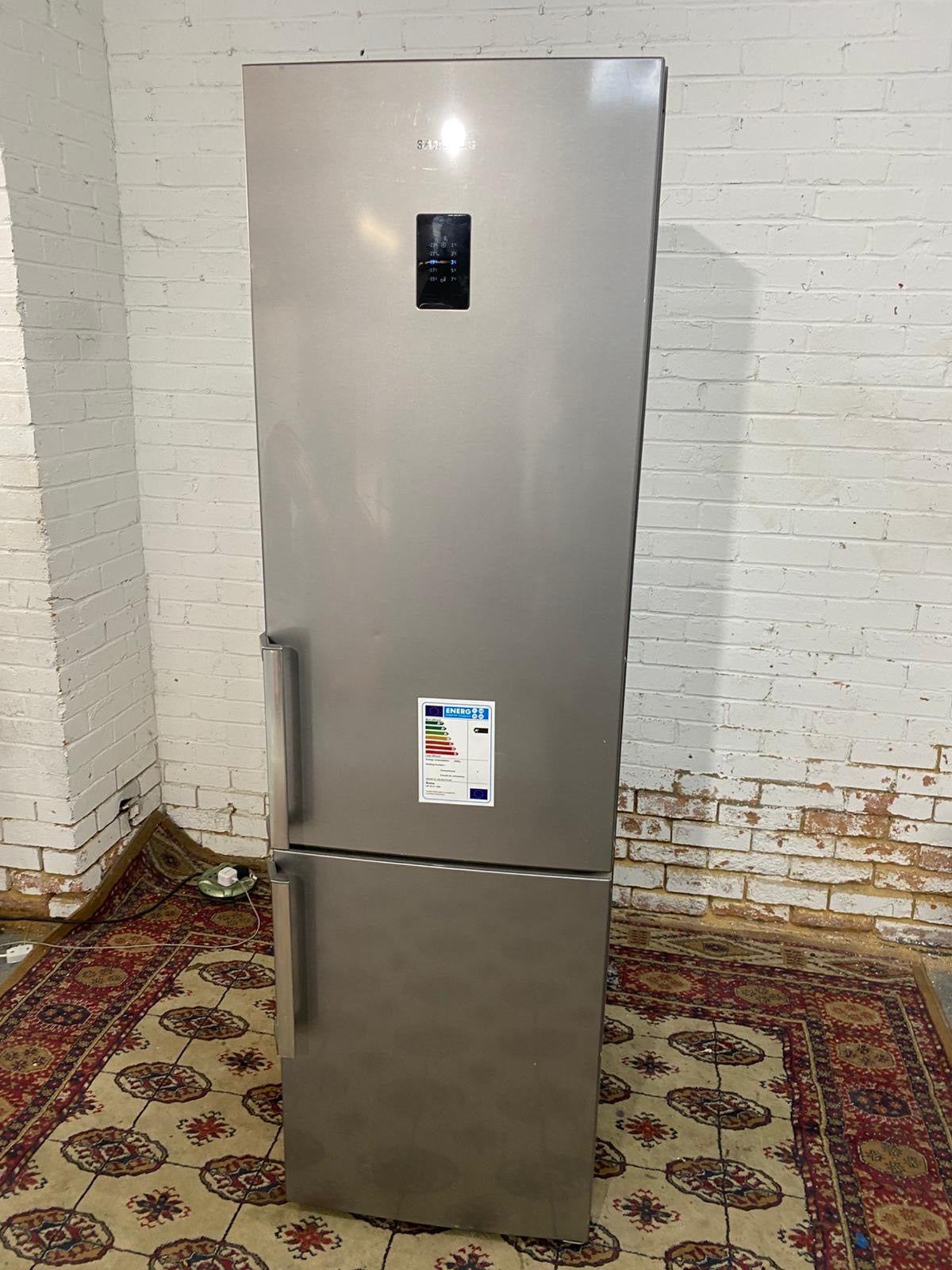 Samsung 2M Tall Digital Inverter Stainless Steel Fridge Freezer For Sale