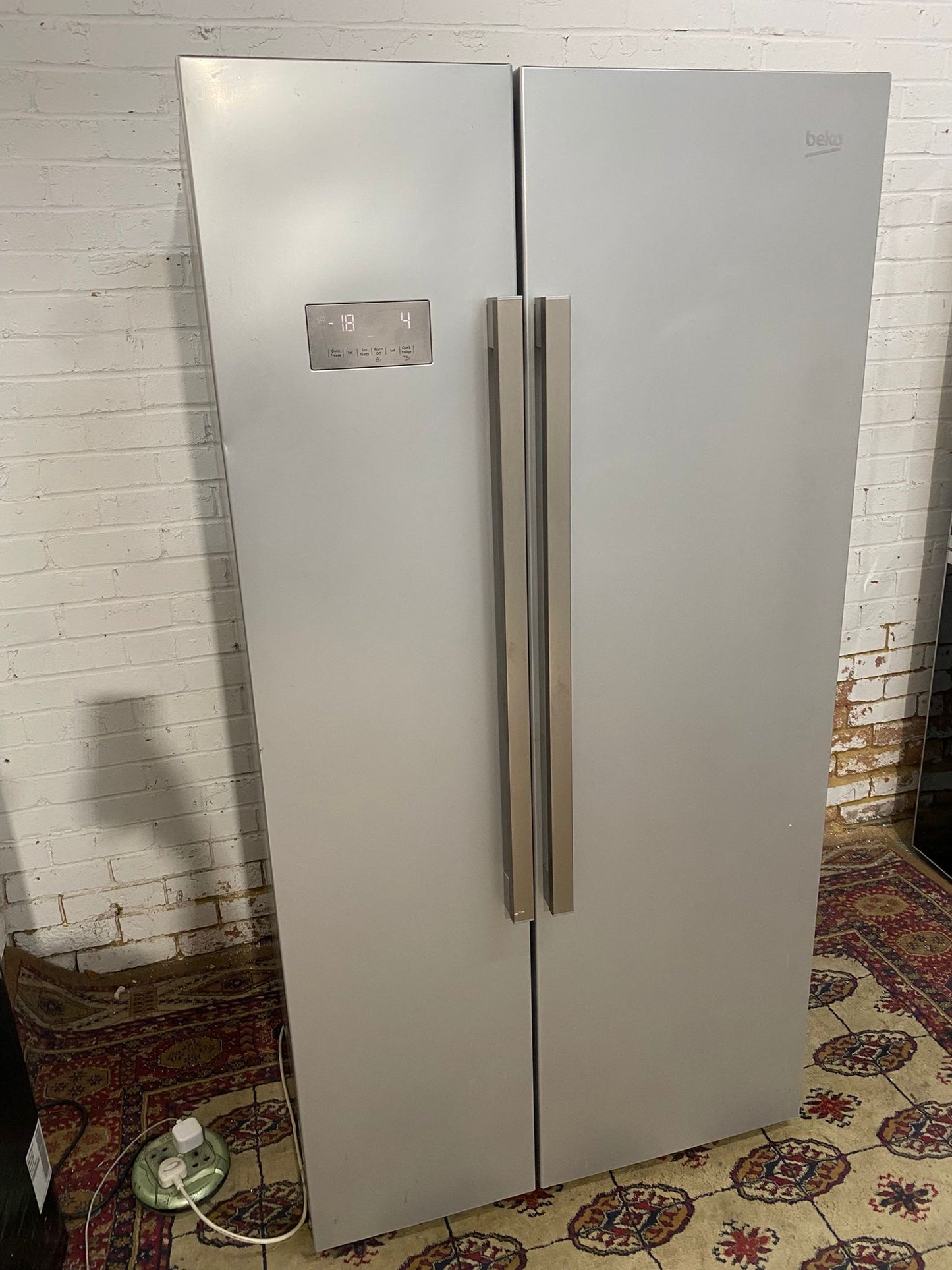Beko Grey NonPlumb American Fridge Freezer For Sale