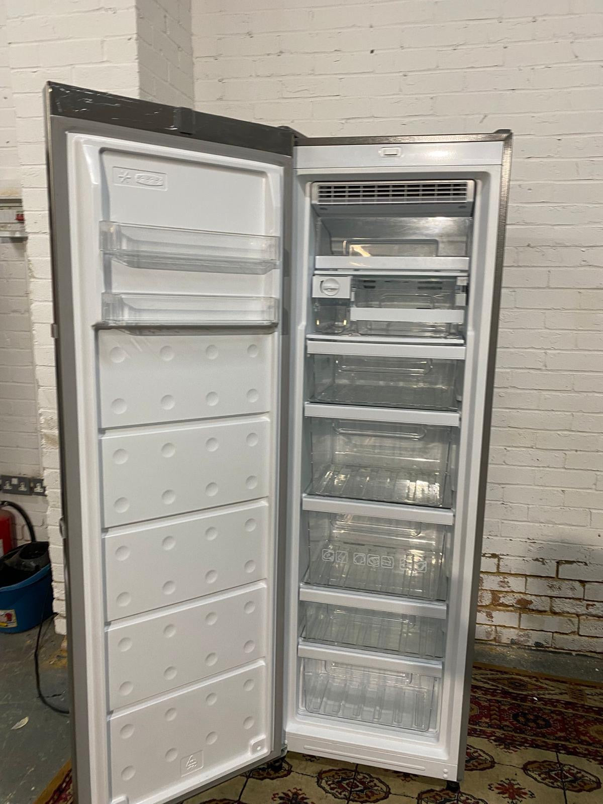 Fully Loaded Tall Stainless Steel Hoover Standing Freezer Frost Free For Sale