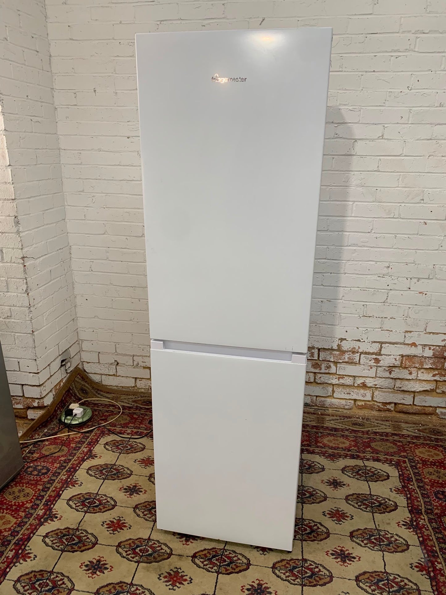 Tall 180CM FridgeMaster White Fridge Freezer For Sale