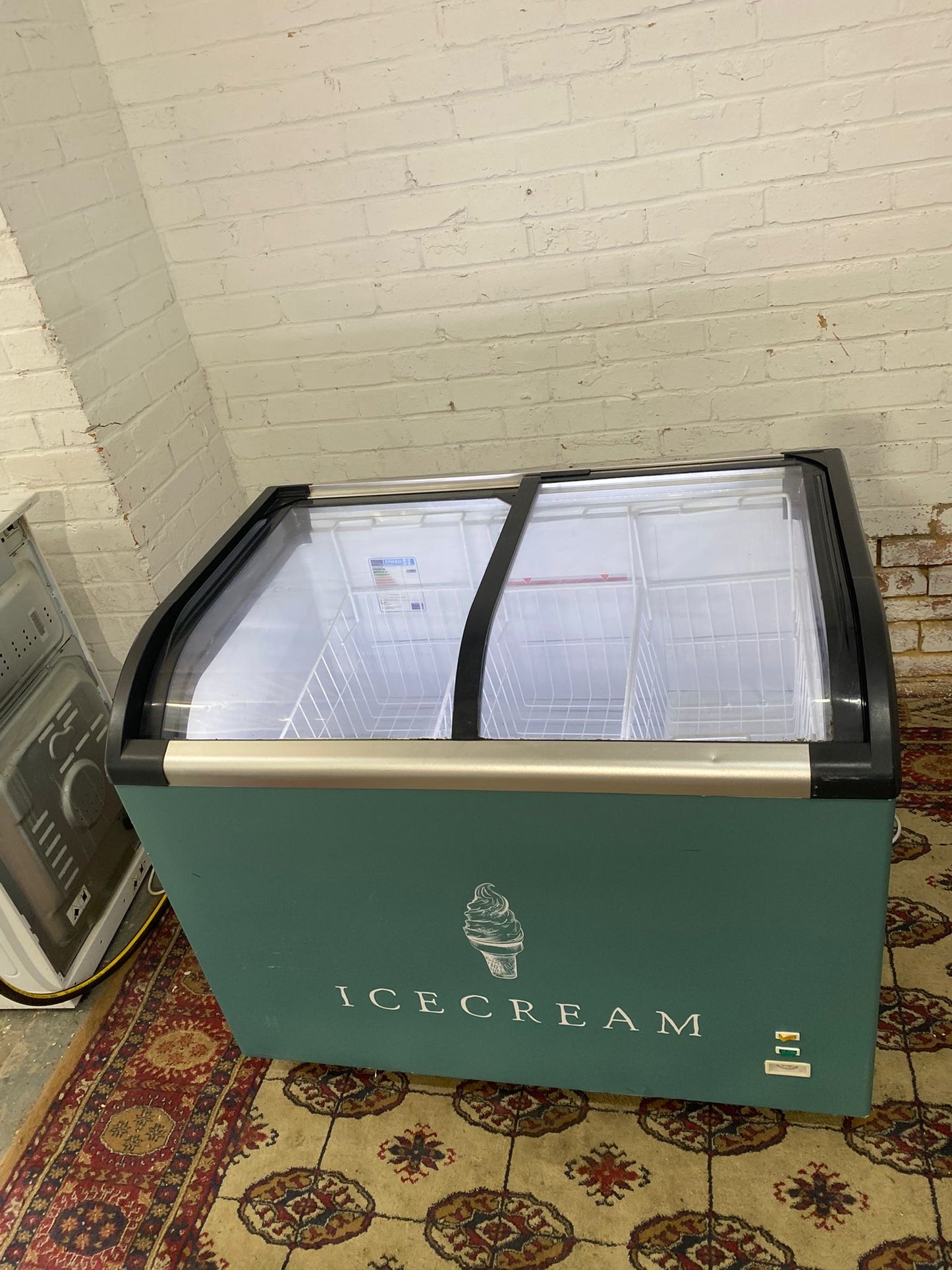 Beautiful Display Large Commercial Ice Cream Chest Freezer For Sale