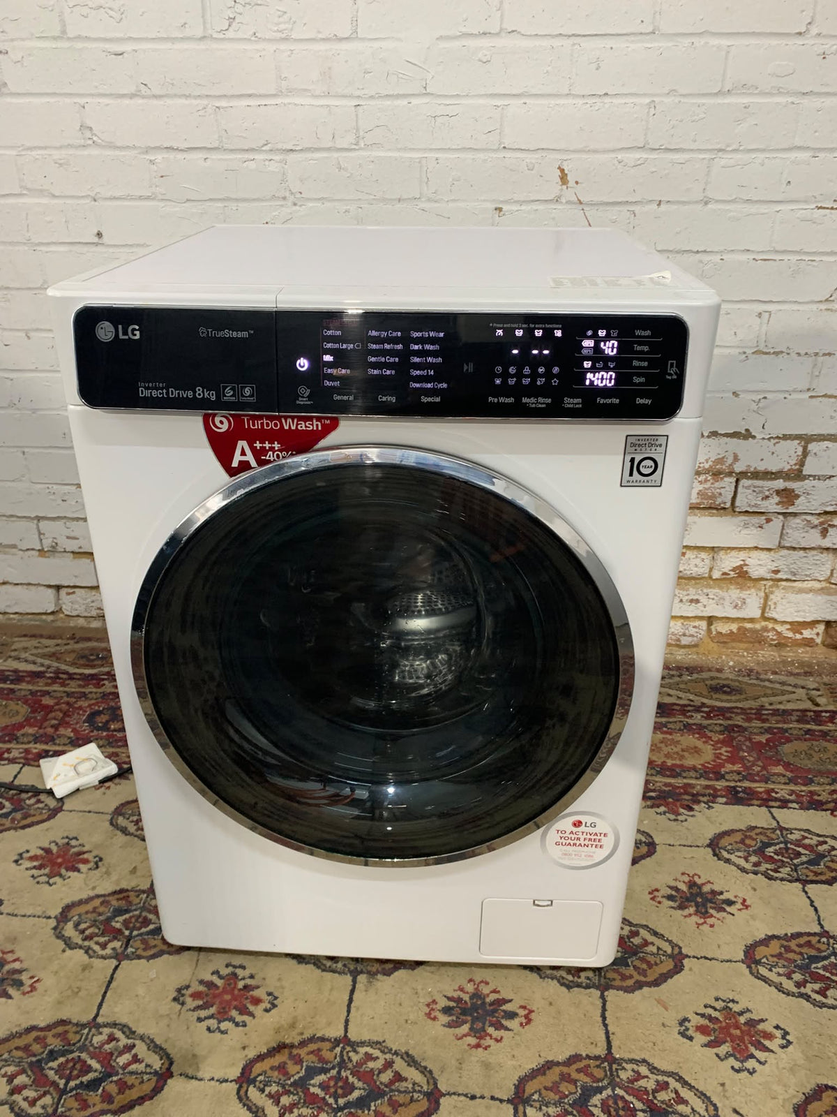 LG 8KG Fully Touch DirectDrive Washing Machine