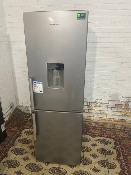 Samsung Digital Inverter Silver Grey Fridge Freezer For Sale