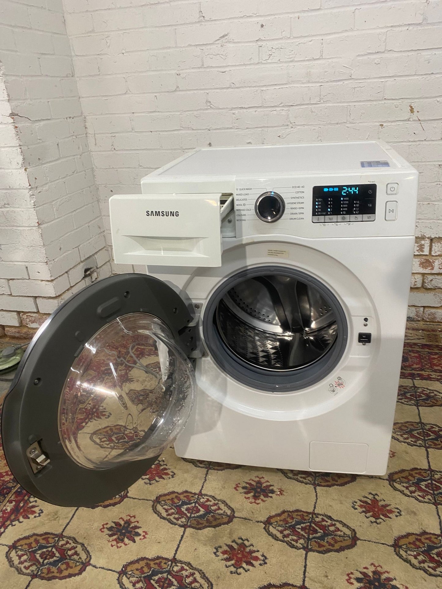 Samsung White 9KG Washing Machine For Sale