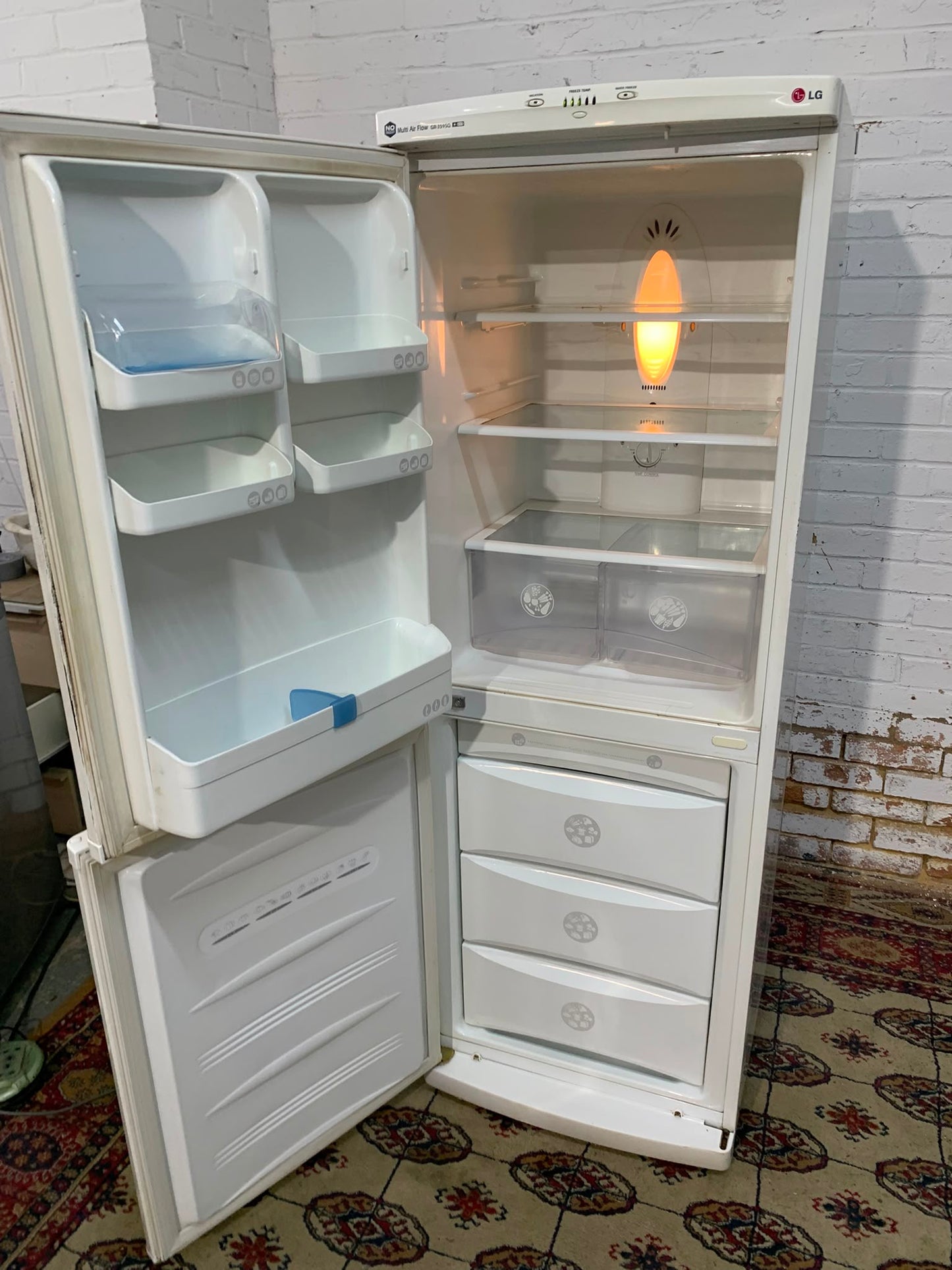 170CM High LG Fridge Freezer For Sale