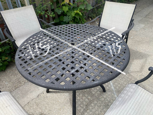 Beautiful Garden Patio Set Round Table With 4 Chairs for sale