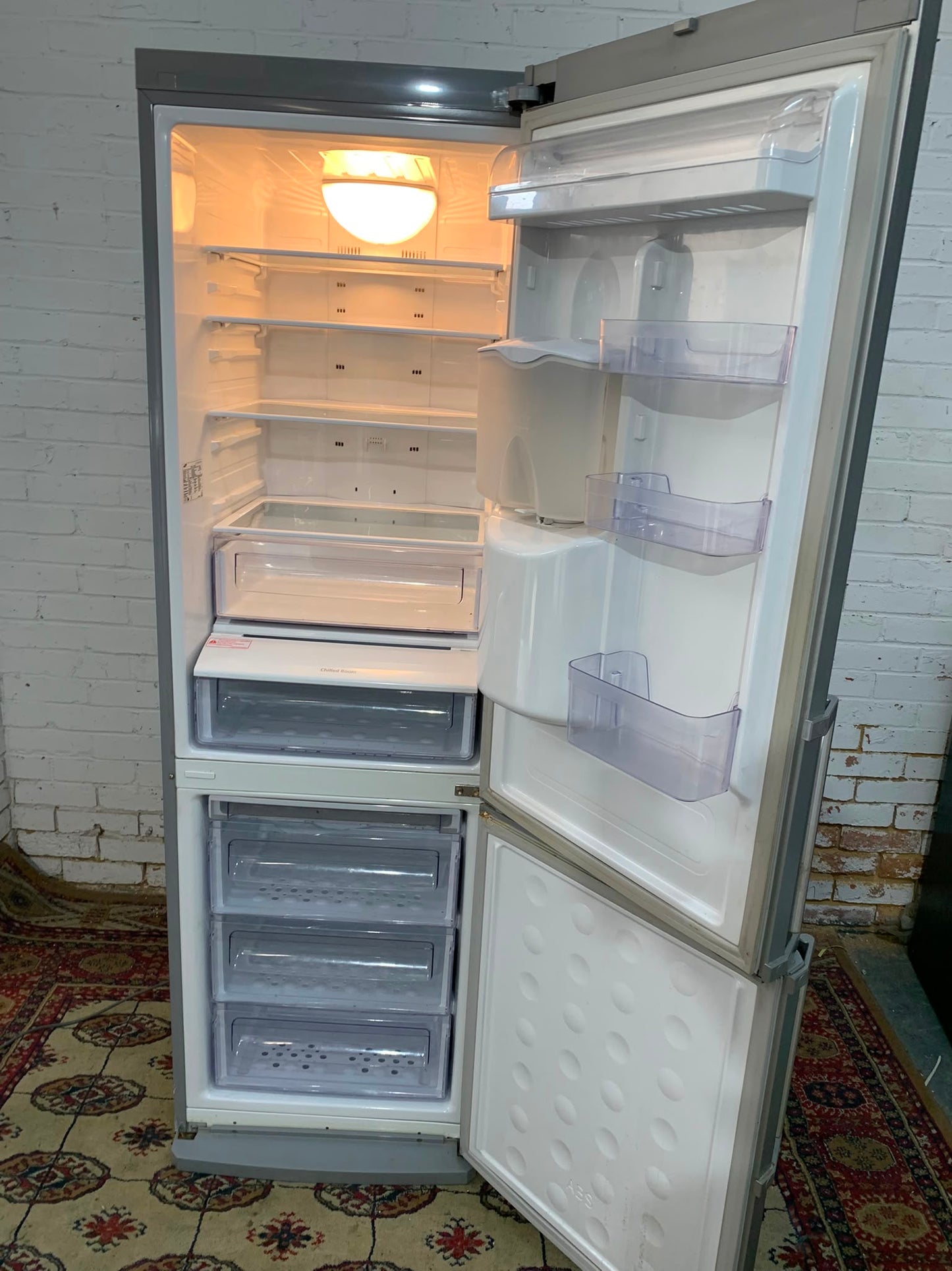 192CM Tall Samsung Grey Fridge Freezer For Sale