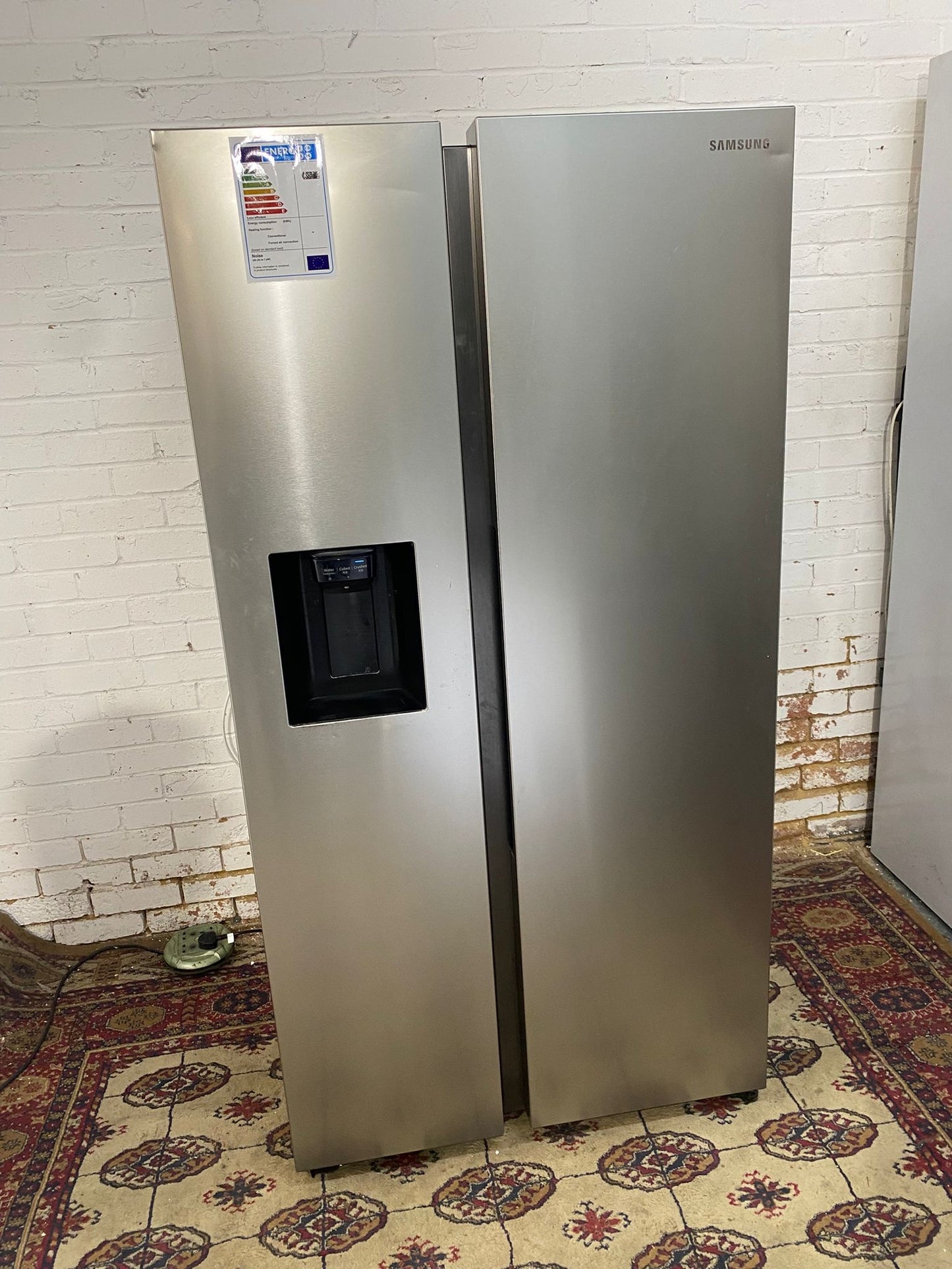 Beautiful Top Brand Samsung Plumb In Ice-maker + Water Dispenser American Fridge Freezer For Sale