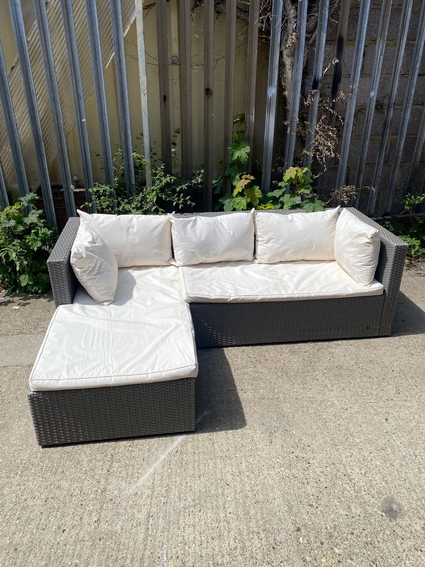 GardenLine Rattan Sofa Cushions For Sale