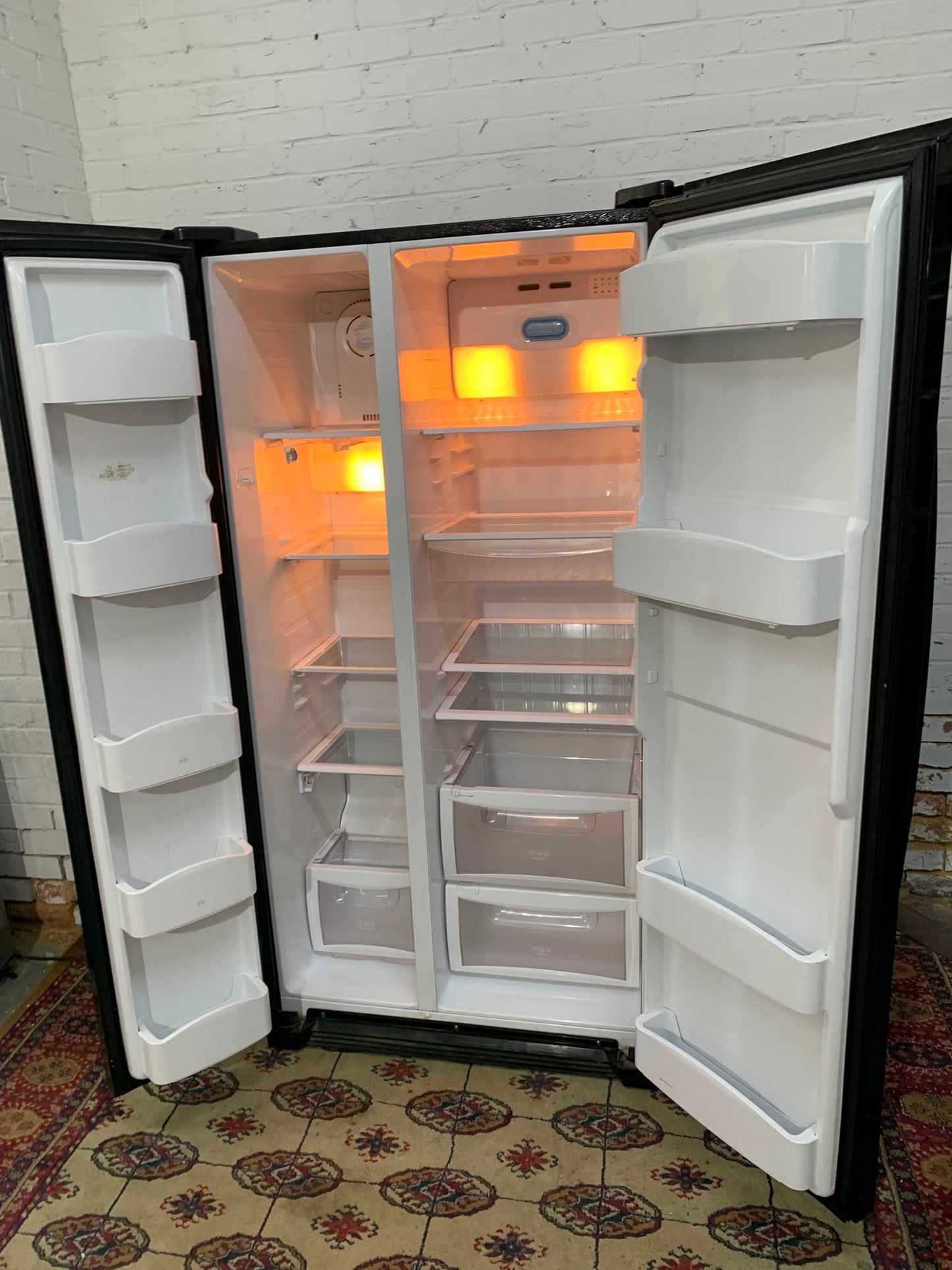 ✅🚚Daewoo Black Non Plumb American Fridge Freezer For Sale
