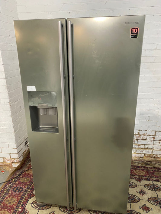 Samsung American Double Door Fridge Freezer For Sale