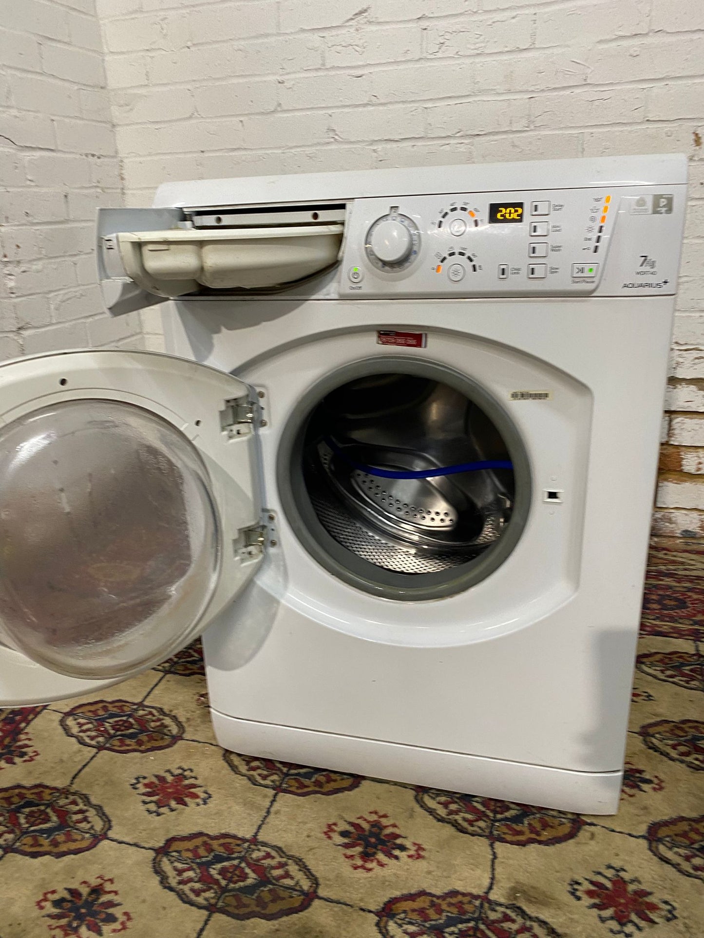 🚚FREE DELIVERY Beautiful HotPoint 7+5KG Washer Dryer For Sale