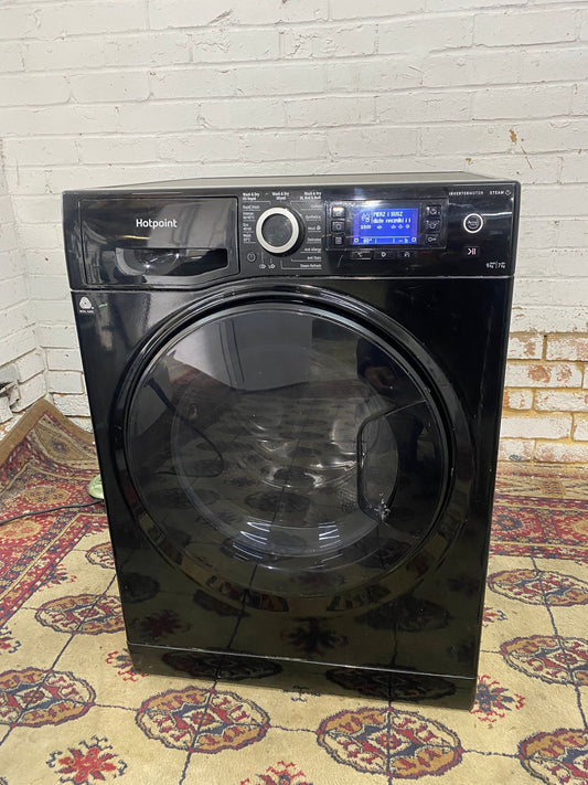 Beautiful Black Direct Inverter Steam HotPoint 9/7KG Washer Dryer For Sale
