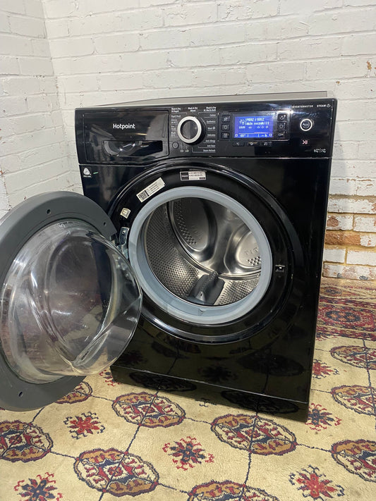Beautiful Black Direct Inverter Steam HotPoint 9/7KG Washer Dryer For Sale