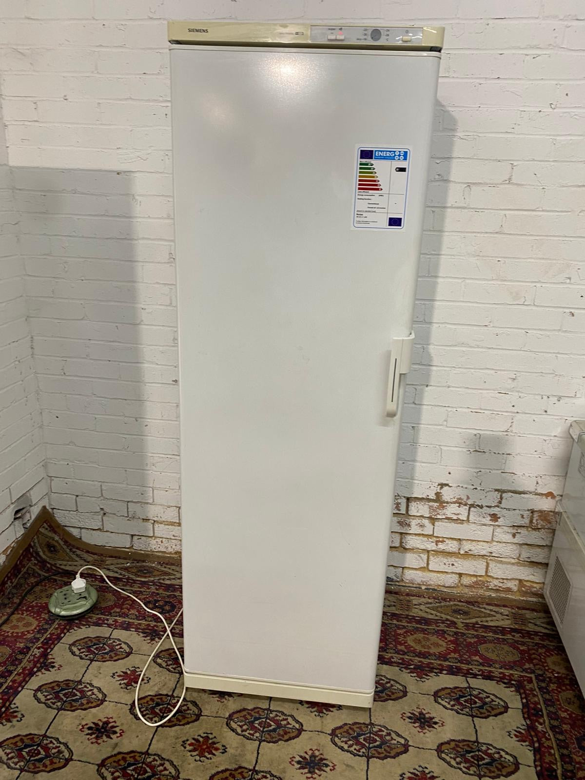Siemens Full Size 185CM Frost Free Standing Freezer Only For Sale