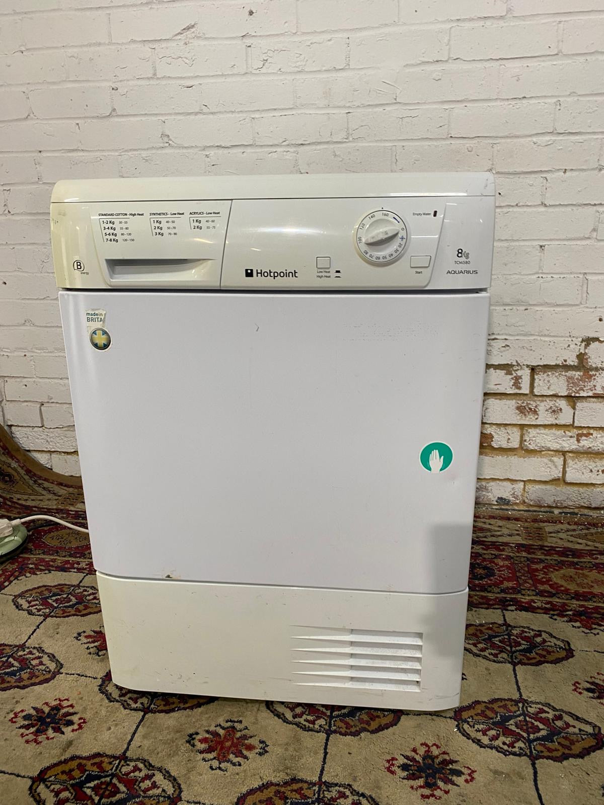 Hotpoing 8KG Condenser Dryer For Sale