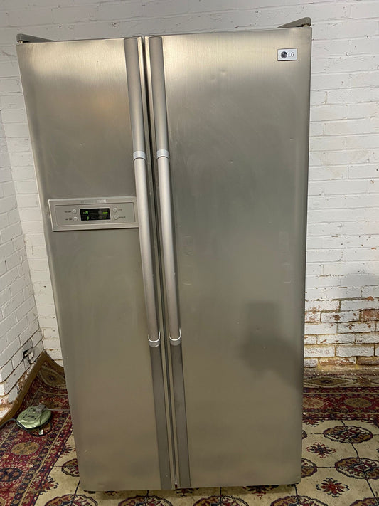 LG Black Grey Non Plumb American Fridge Freezer For Sale