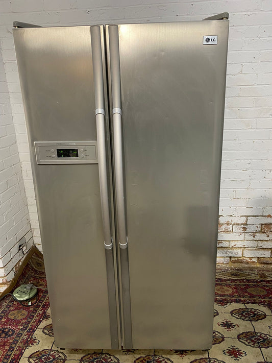 LG Black Grey Non Plumb American Fridge Freezer For Sale