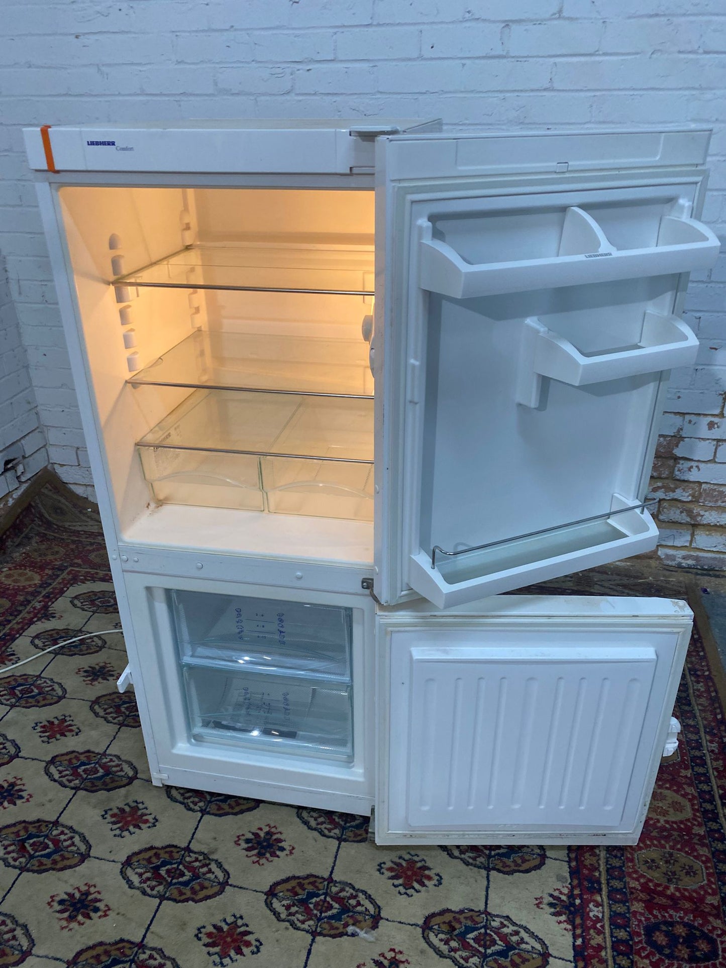 Liebherr Medium Fridge Freezer For Sale
