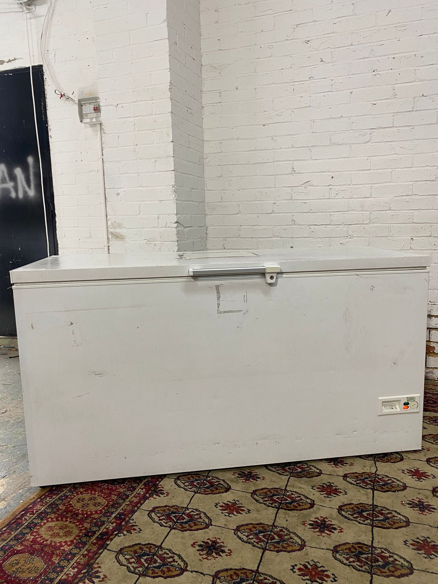 🚚Beautiful Commercial 400L Chest Freezer Frost Free Technology For Sale