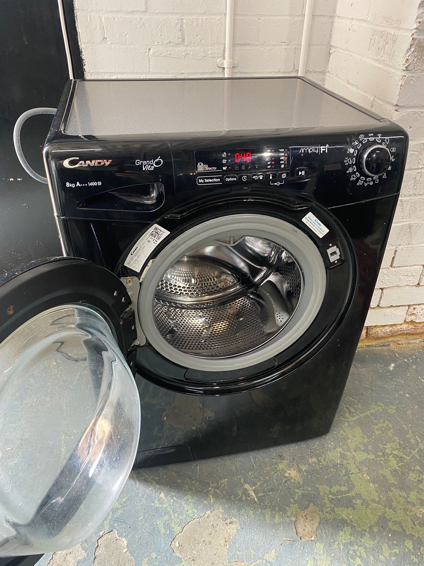 Beautiful Candy Black 8KG Washing Machine For Sale