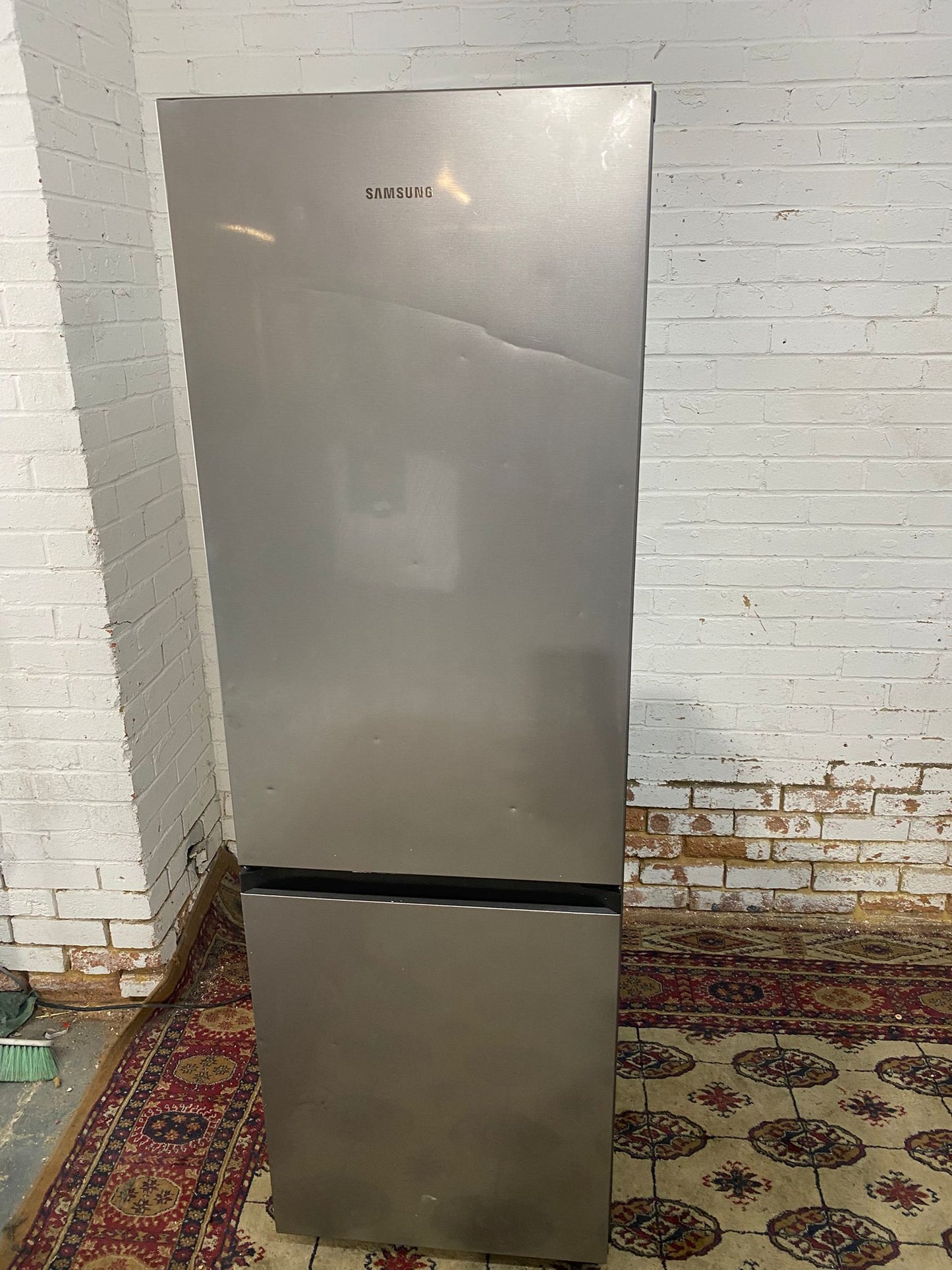 Samsung Grey Fridge Freezer For Sale