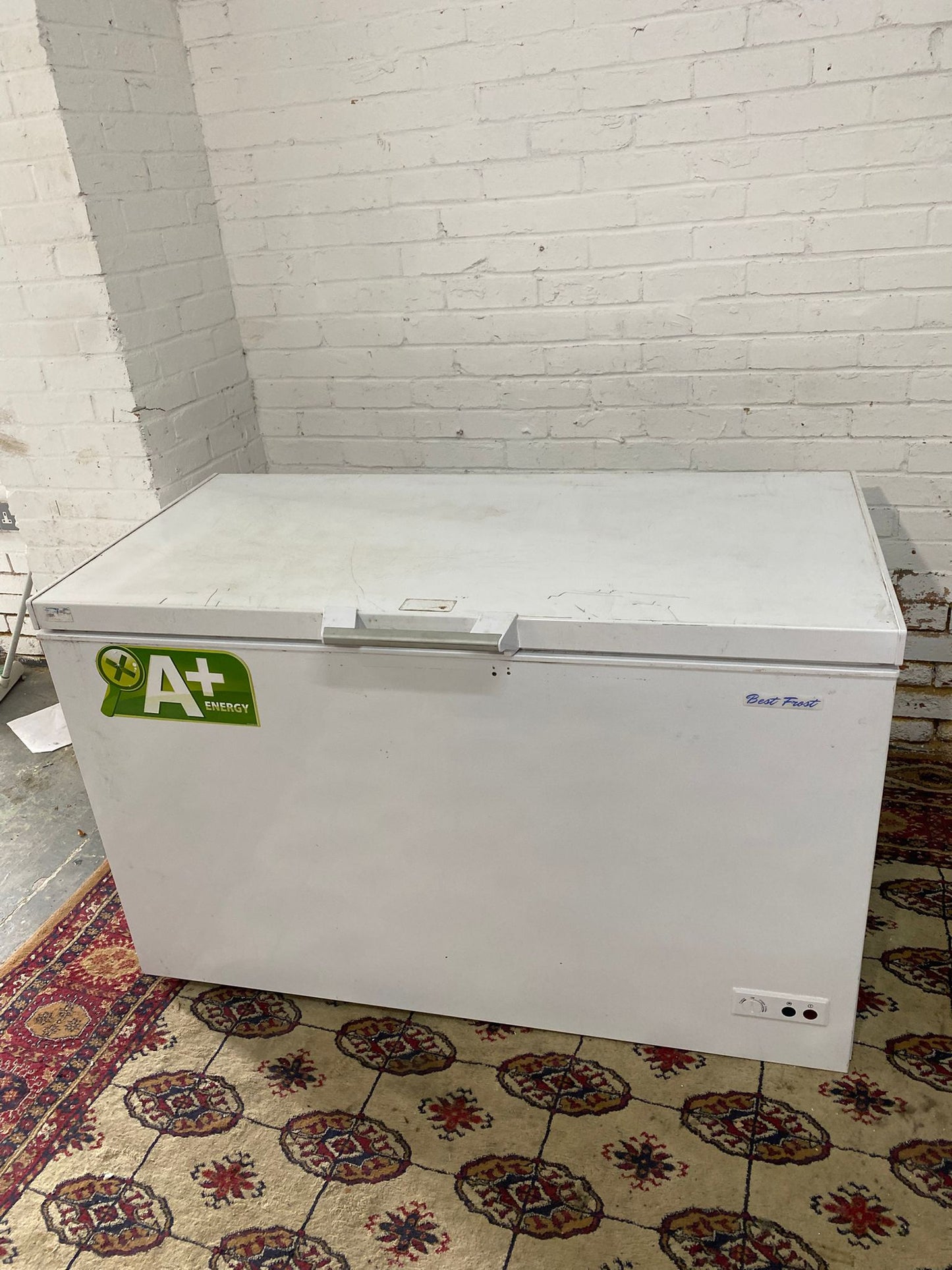 🚚 Commercial 400L Chest Freezer Frost Free Technology For Sale