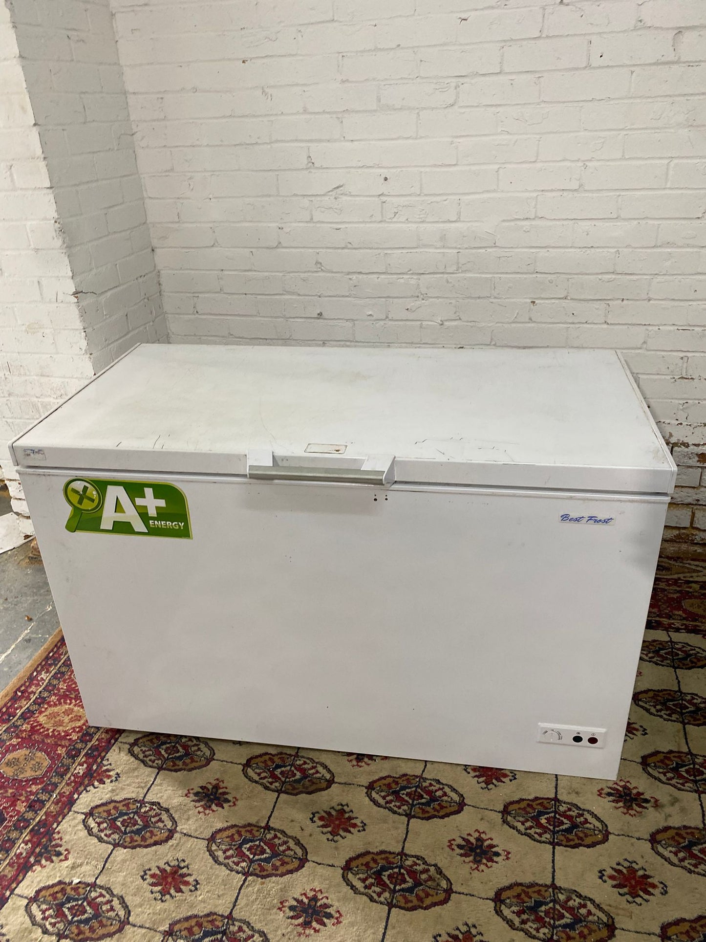 🚚 Commercial 400L Chest Freezer Frost Free Technology For Sale