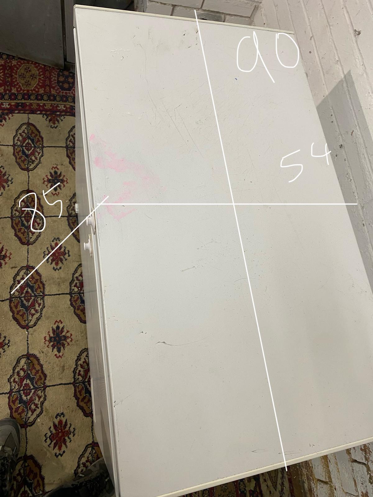 🚚Beautiful Logik Chest Freezer 200L  Frost Free Technology For Sale