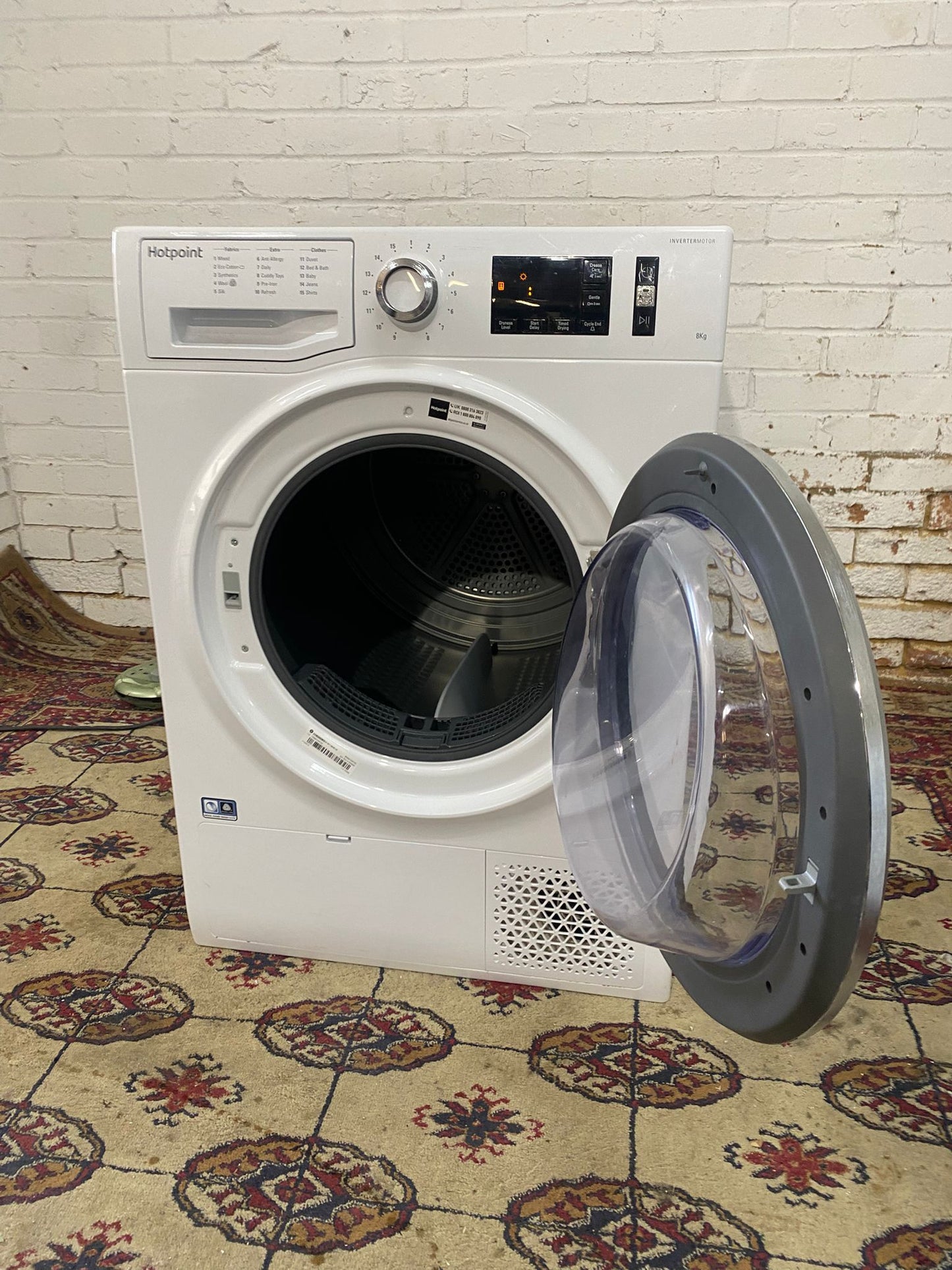 Beautiful HotPoint 8KG Condenser Dryer With HeatPump For Sale