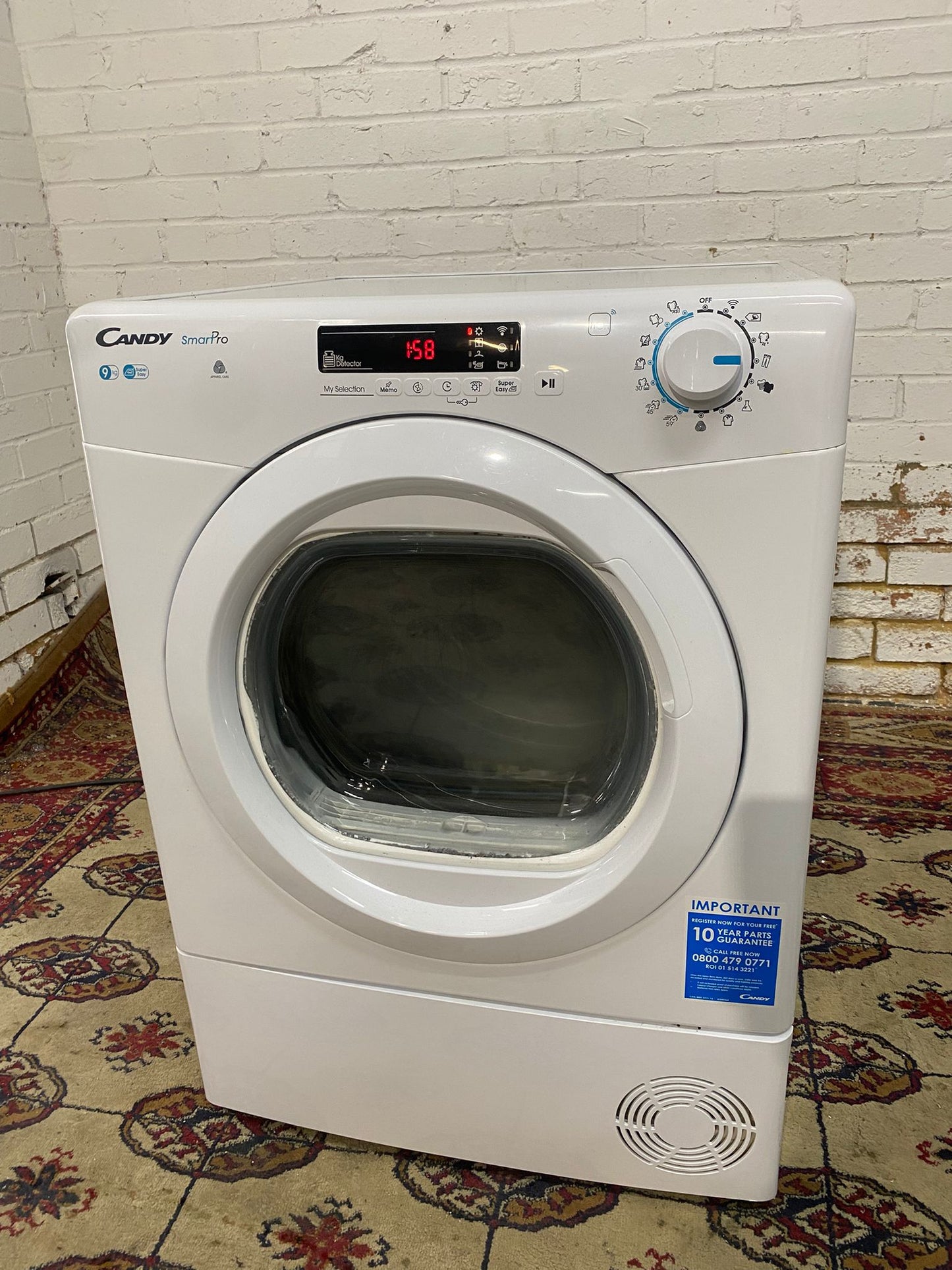 Beautiful Candy 9KG Condenser Dryer With HeatPump For Sale