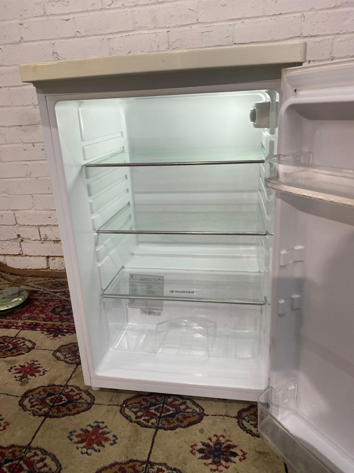 🚚Hoover Under-counter Fridge Only For Sale