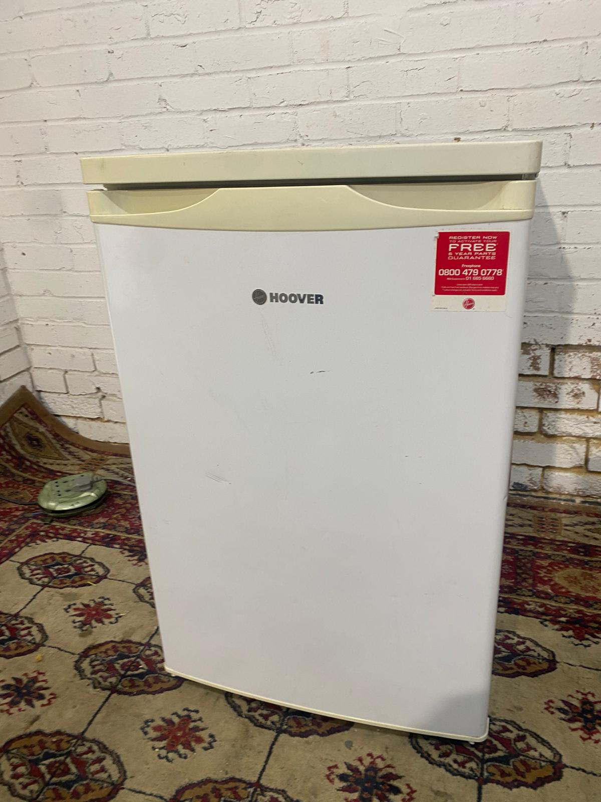 🚚Hoover Under-counter Fridge Only For Sale