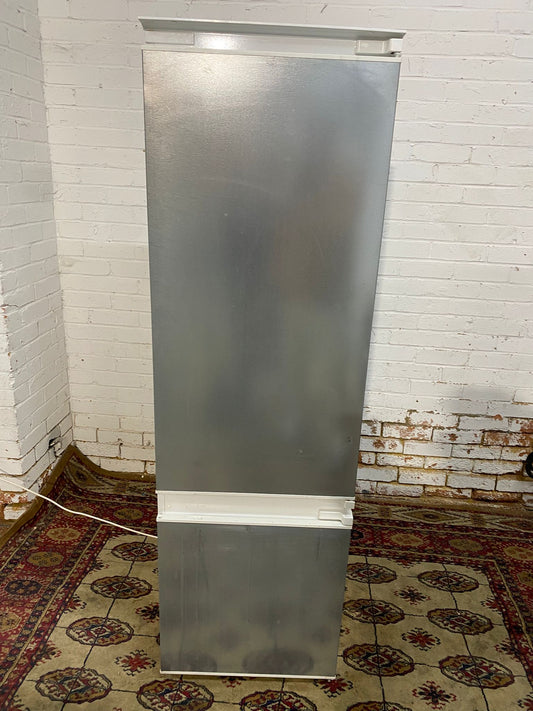 FREE DELIVERY Neff 176 CM Tall Fridge Freezer For Sale