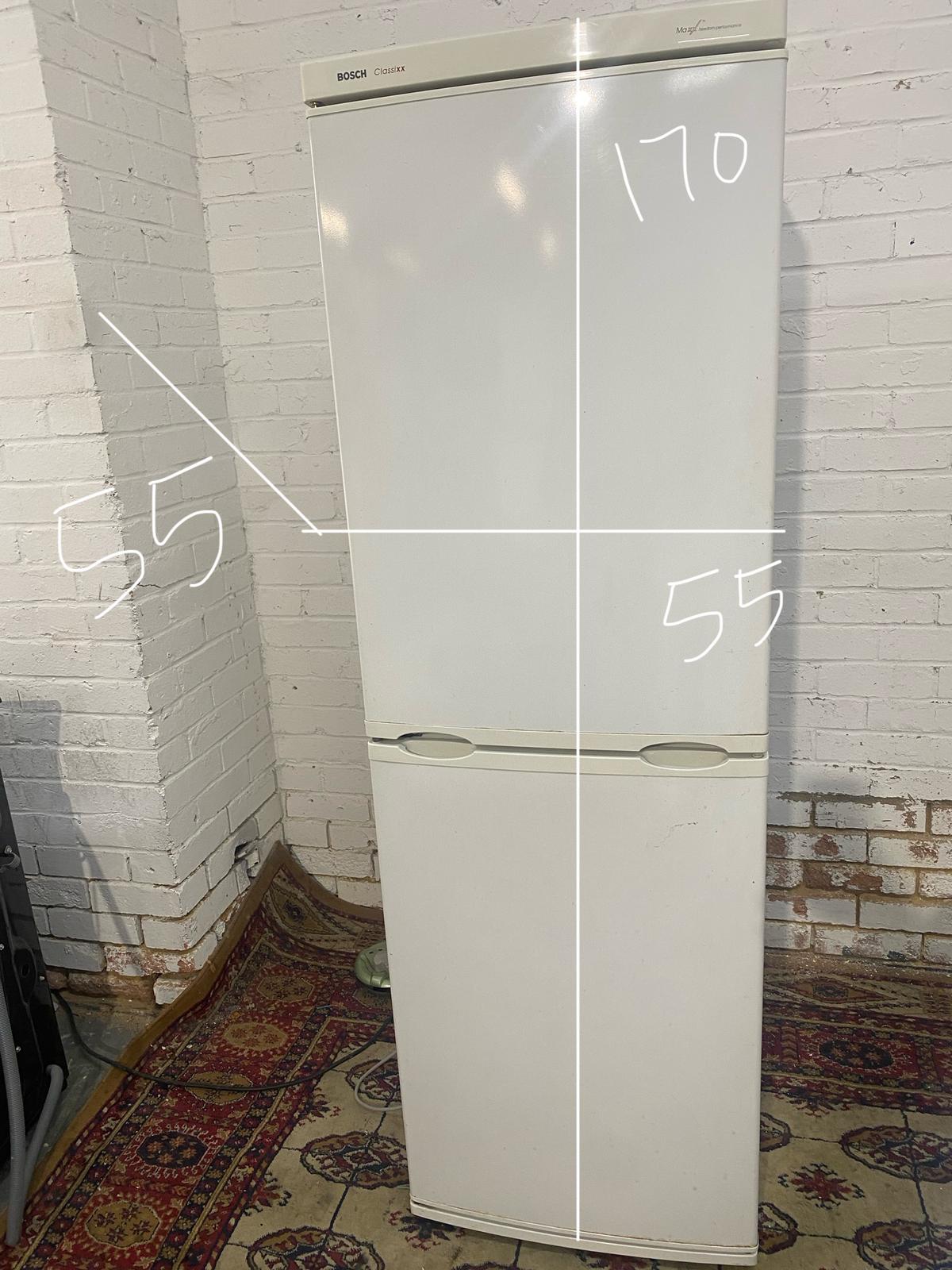Bosch White Fridge Freezer Frost Free For Sale