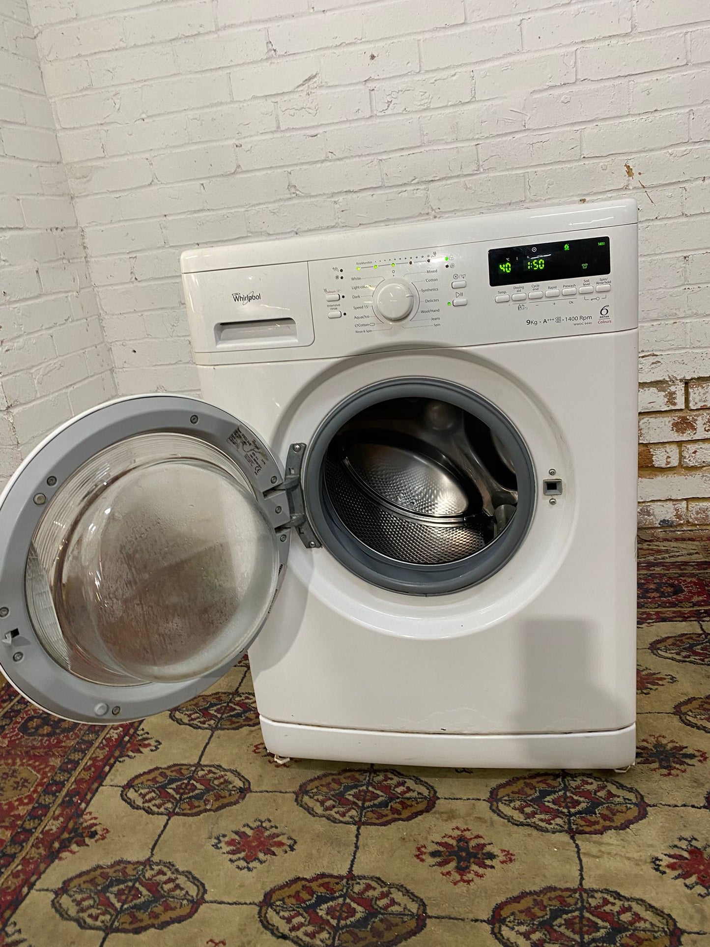 FREE DELIVERY TopBrand Whirlpool 9KG Series 6 Washing Machine For Sale