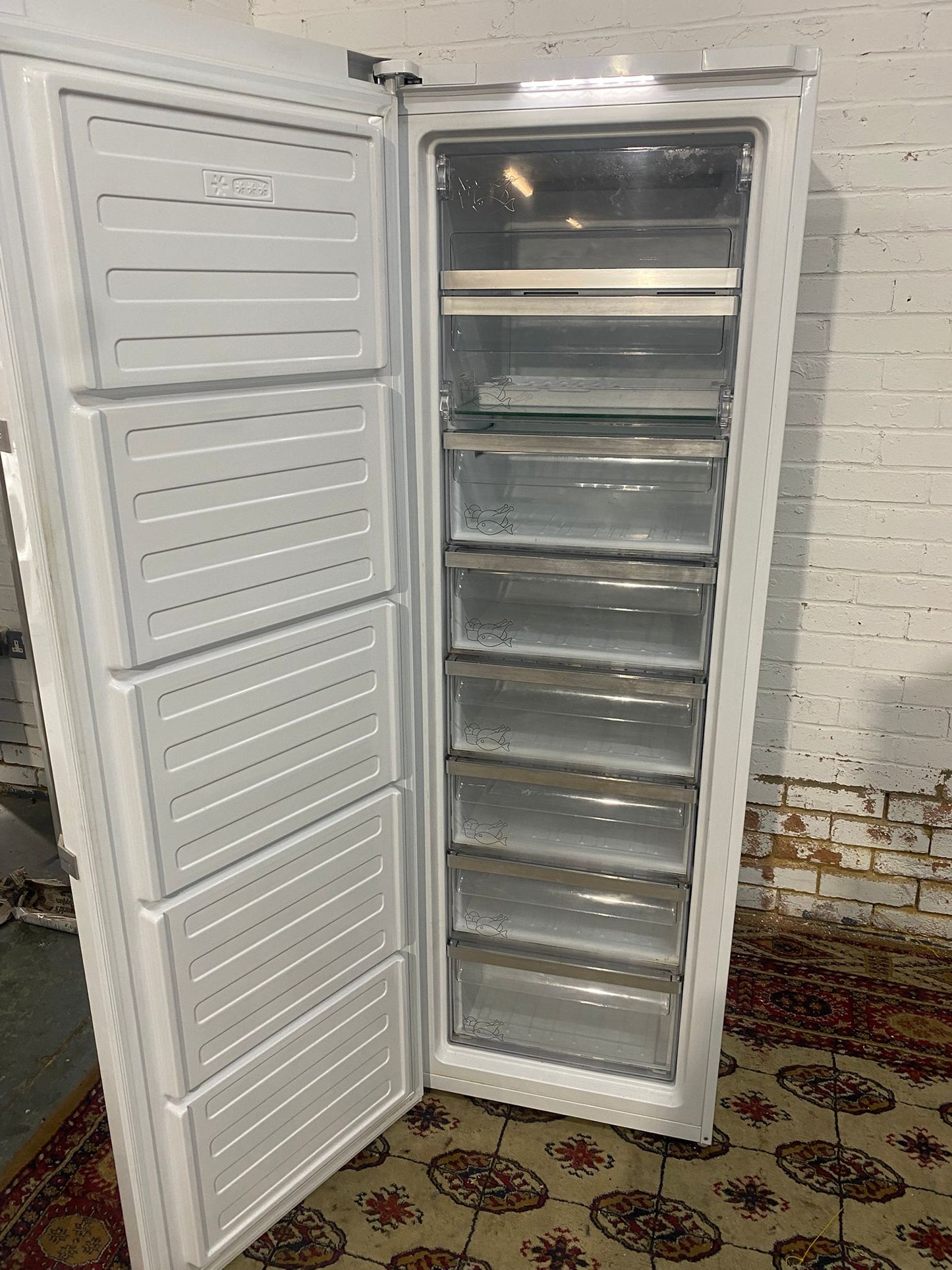 🚚185Cm TopBrand Grundin Frost Free Freezer For Sale