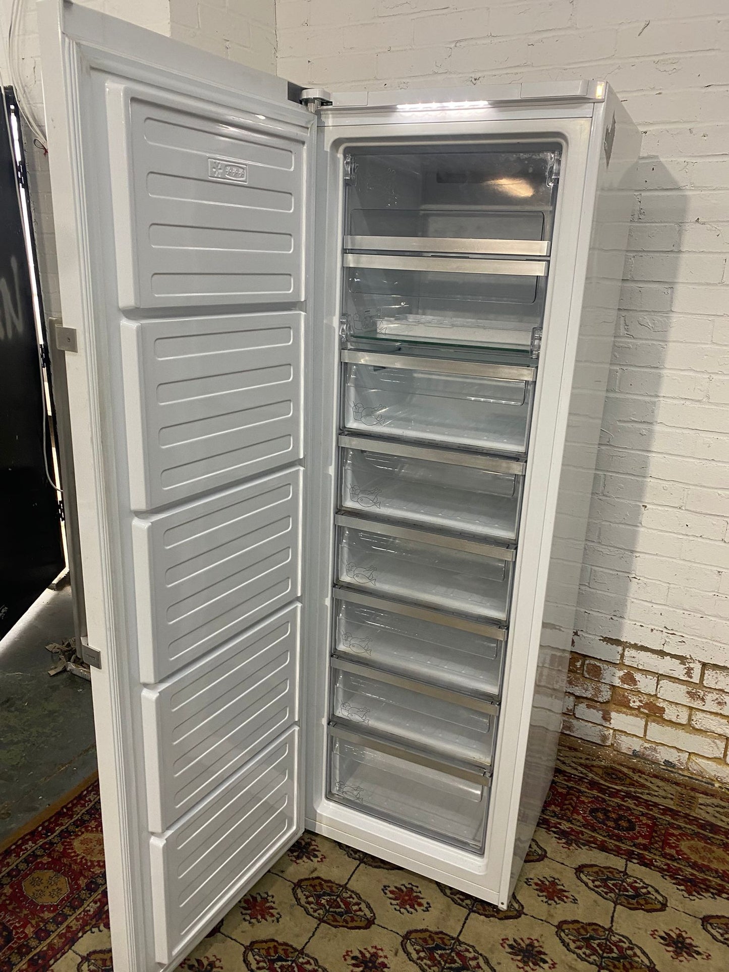 🚚185Cm TopBrand Grundin Frost Free Freezer For Sale