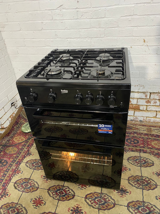 FREE DELIVERY Beautiful Almost New 60CM Black Gas Cooker For Sale