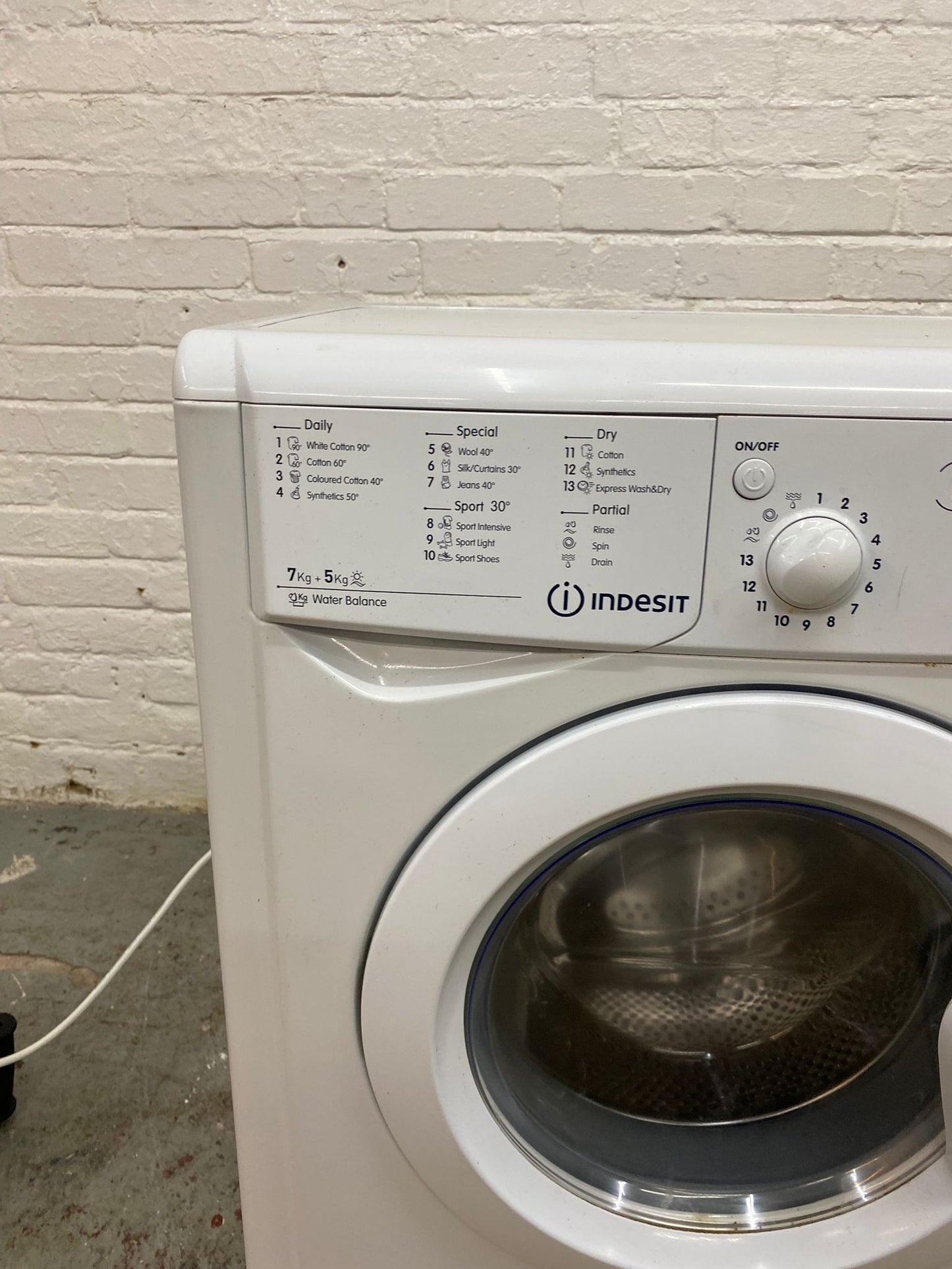 Indesit 7/5KG Washer Dryer For Sale