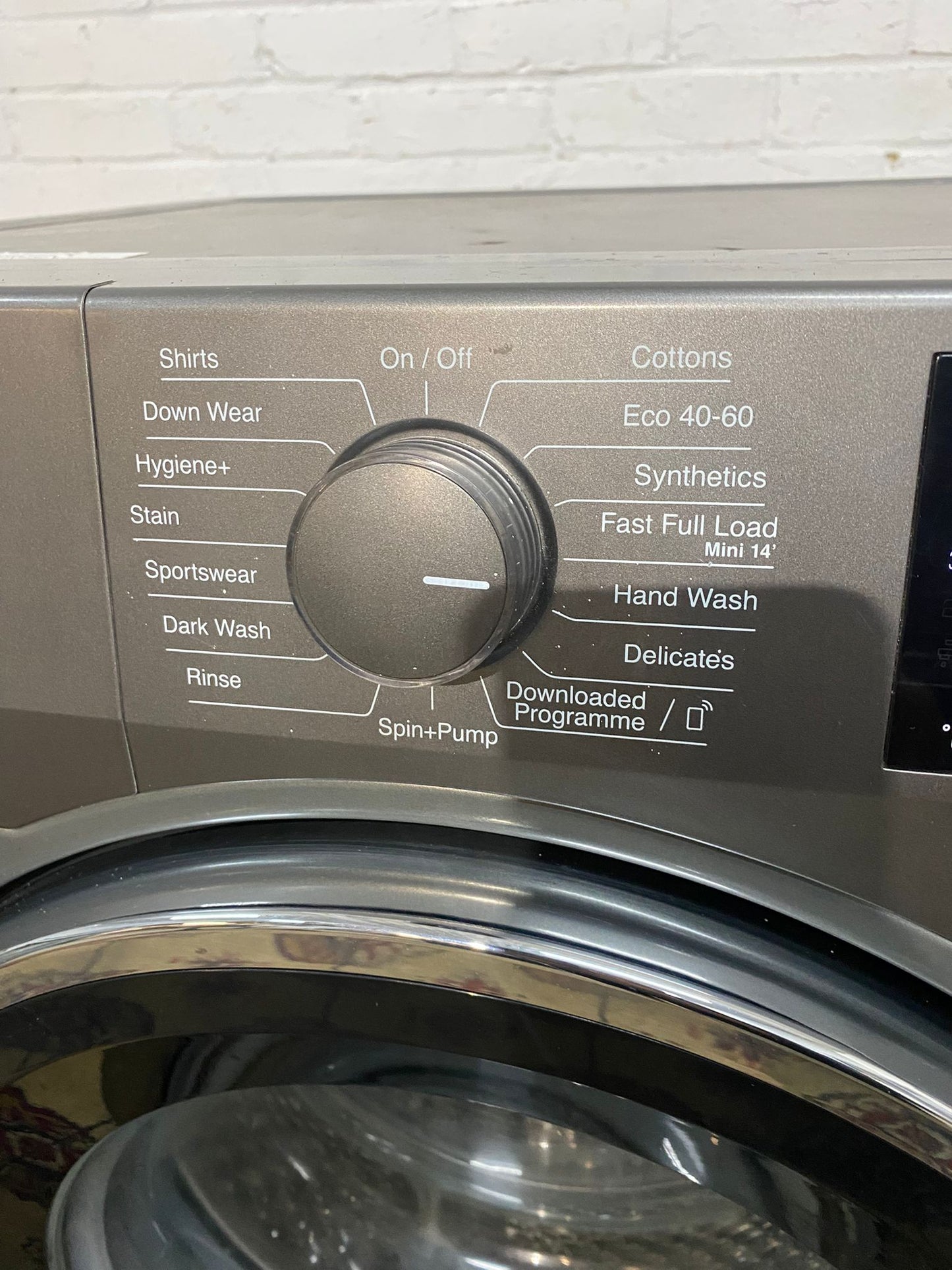 🚚FREE DELIVERY Beautiful Blomberg Mettalic Silver Grey 8KG Washing Machine For Sale